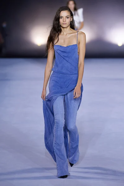 Look 68